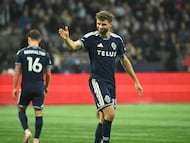 El campeón del mundo con Alemania habló sobre su percepción del fútbol en Estados Unidos y Canadá tras sus primeros meses como jugador de Vancouver Whitecaps.