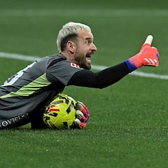 Ni Courtois ni Joan García este es el portero de LaLiga que más veces ha salvado a su equipo esta temporada