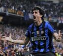 Milito, otro que apunta a Madrid: "No sé si seguiré en el Inter"