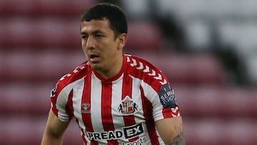 Poveda regresa con gol.