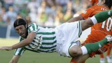 <b>DUELO ANDALUZ.</b> El Recreativo se apuntó el primer duelo andaluz de la temporada.