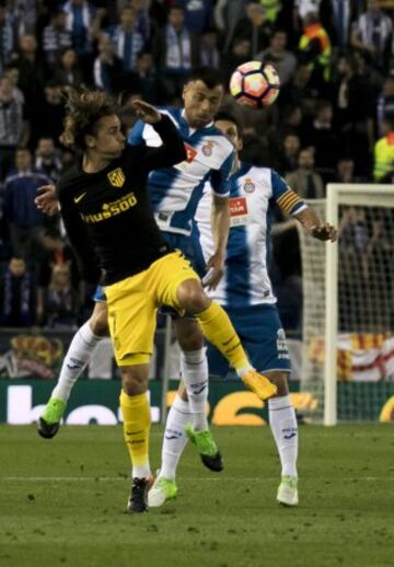 Javi Fuego and Griezmann.