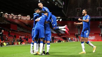 Calvert-Lewin rescata al Everton en el descuento