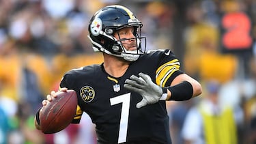 'Big Ben' hizo valer su experiencia para ganar un contrato hasta 2020 por $87 millones 400 mil dólares. Por año, el mariscal de los Steelers ganará $21 millones 850 mil, pero únicamente poco más de $8 mdd asegurados por año. Las lesiones le han pesado en los últimos años, por lo cual Pittsburgh no quiere correr riesgo alguno.