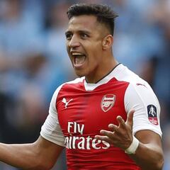 Casi la mitad de los goles de Arsenal pasan por Alexis Sánchez