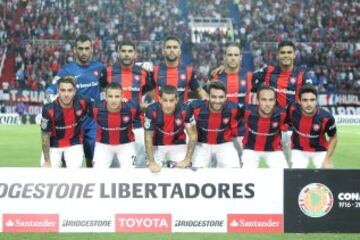 Uno de los equipos más representativos de Argentina recibe su nombre gracias al padre salesiano Lorenzo Bartolomé, quien fomentó el fútbol en la región de Almagro a inicios del siglo XX. El Ciclón tiene más de 100 años de existencia y ganó la Copa Libertadores de América por primera vez en 2014. Curiosamente lo lograron un año después de que el Papa Francisco, uno de sus más populares seguidores, tomara las riendas de la iglesia católica.