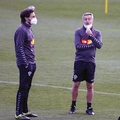 Escribá: "El Granada estará fatigado, pero nosotros también"