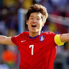 Park Ji-Sung, del United a estrella en una liga universitaria