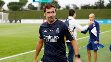 Raúl, entrenador del Real Madrid Castilla, en un partido de esta temporada.