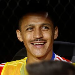 Alexis sorprende y le responde a Farkas: “Mejor hagamos el estadio de la U”