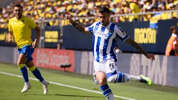 Diego Rico of Real Sociedad in action during the La Liga Santander match between Cadiz CF and Real Sociedad at Nuevo Mirandilla Stadium on August 14, 2022 in Cadiz, Spain.  (Photo by Jose Luis Contreras/DAX Images/NurPhoto via Getty Images)