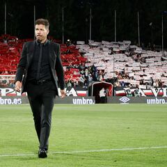 El aplauso de Simeone a Vallecas