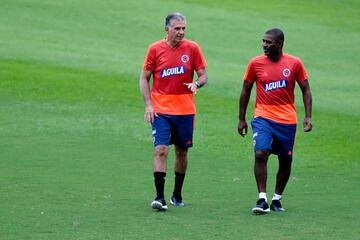 Los dirigidos por Queiroz, que ya consiguieron su clasificación a cuartos de final, trabajan para cerrar la fase de grupos con puntaje perfecto.