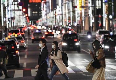 ¿Por qué Japón ha pasado de ser ejemplo en coronavirus a decretar el estado de alerta?