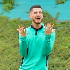 Sancet: “No me planteo terminar mi carrera en otro equipo que no sea el Athletic”