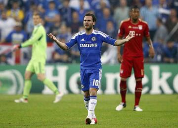 Campe¨®n de la Champions League 2011-12 con el Chelsea. El equipo de Londres venci¨® en la final al Bayern de M¨²nich en la tanda de penaltis.
