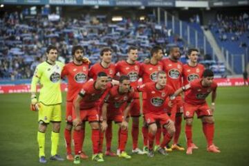 El once inicial del Deportivo de La Coruña. De pie: Lux, Arribas, Mosquera, Oriol Riera, Celso Borges, Sidnei y Luis Alberto. Agachados: Faycal, Navarro, Bergantiños y Juanfran. 