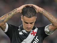 RJ - RIO DE JANEIRO - 11/12/2025 - COPA DO BRASIL 2025, VASCO X FLUMINENSE - Coutinho jogador do Vasco durante partida contra o Fluminense no estadio Maracana pelo campeonato Copa Do Brasil 2025. Foto: Thiago Ribeiro/AGIF