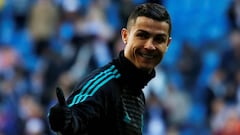 Cristiano Ronaldo estrena look frente al Barça