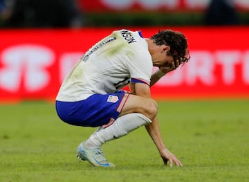 Soccer Football - International Friendly - Mexico v United States - Akron Stadium, Guadalajara, Mexico - October 15, 2024 Brenden Aaronson of the U.S. looks dejected after the match REUTERS/Fernando Carranza