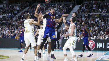 14/11/19 BALONCESTO PARTIDO EUROLIGA EUROLEAGUE
REAL MADRID - BARCELONA
MIROTIC Y TAVARES