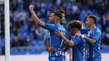 Lucas Pérez celebrando el 3-0.