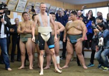 Chris Froome se pasa al Sumo