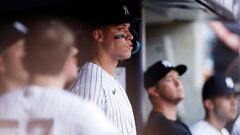 NEW YORK, NEW YORK - AUGUST 20: Aaron Judge #99 of the New York Yankees looks on from the dugout during the eighth inning against the Boston Red Sox at Yankee Stadium on August 20, 2023 in the Bronx borough of New York City.   Sarah Stier/Getty Images/AFP (Photo by Sarah Stier / GETTY IMAGES NORTH AMERICA / Getty Images via AFP)