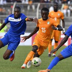 El Valencia 'reza' para que Kondogbia regrese sano