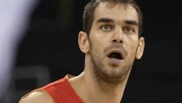 <b>INDIGNADOS.</b> El base de los Raptors no entiende las críticas que llegan desde Inglaterra y EE.UU. sobre el anuncio de la selección.