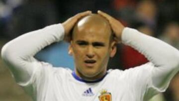 Suazo sufre una rotura parcial en los ligamentos del hombro