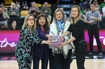 Acto antes de jugar tras los últimos acontecimientos relacionados con el Gernika