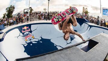 Jaime Mateu, hand plant en el que se ve su patín de Miller en el Red Bull Bowl Rippers 2019 de skate celebrado en el Bowl du Prado (Marsella).