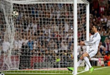 Goles a favor: Cristiano Ronaldo (28). En la imagen marcando en el Bernabéu ante el Athletic de Bilbao (05/10/14).