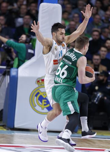 Campazzo y Valinskas. 