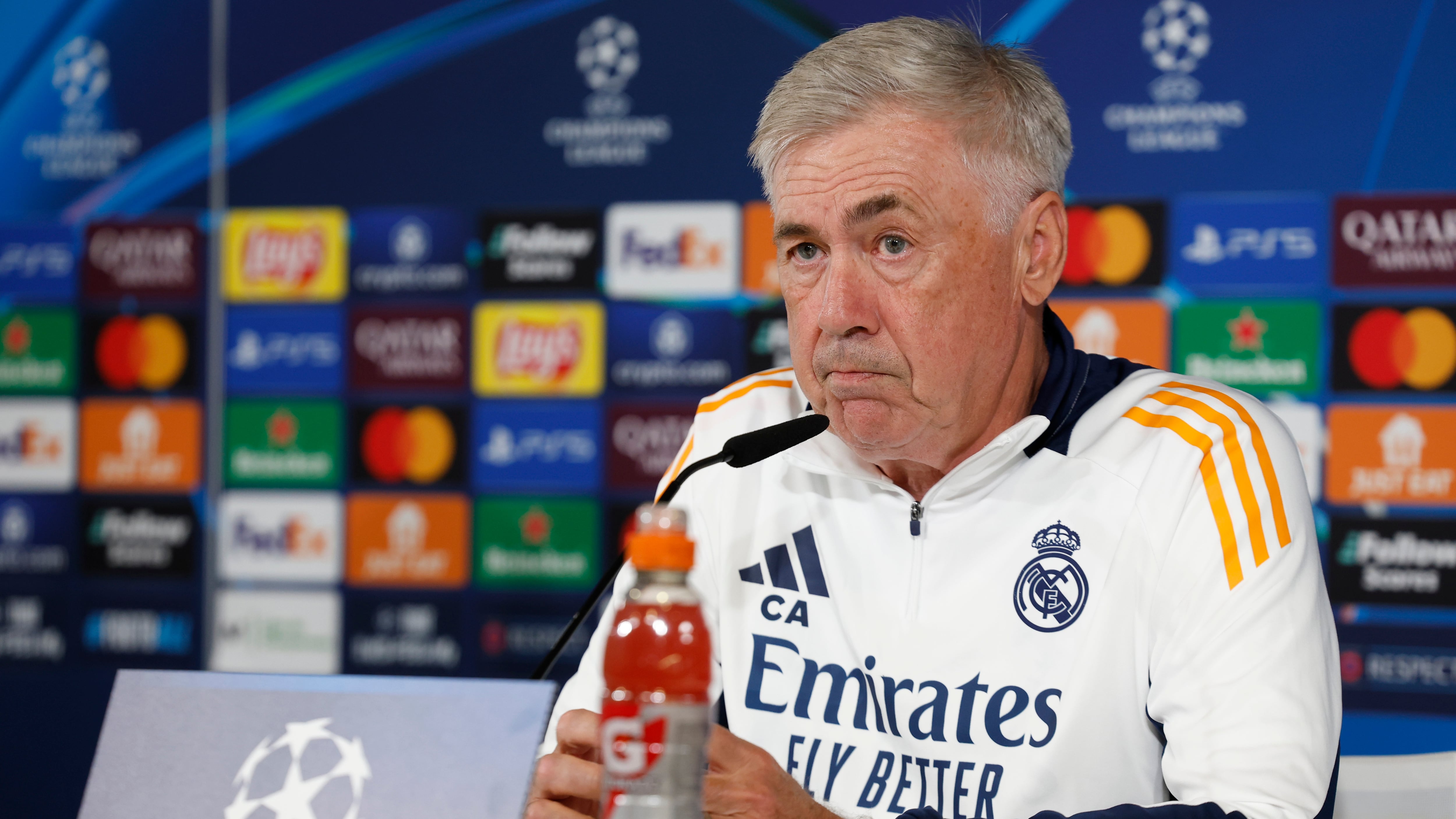 Ancelotti: “Yo no podría soportar lo que sufre Vinicius”