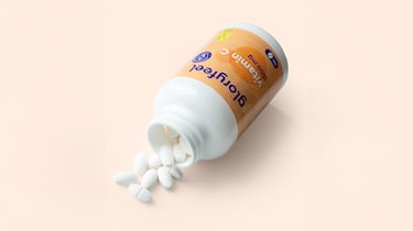 El suplemento con vitamina C para combatir el cansancio a partir de los 50 años