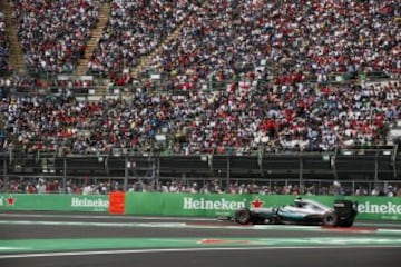 Este sábado se llevó a cabo la calificación del Gran Premio de México, y así se vivió el ambiente en el Autódromo Hermanos Rodríguez.