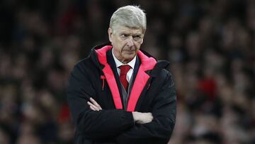 Wenger niega que vaya a entrenar al Milan: "Fake news"
