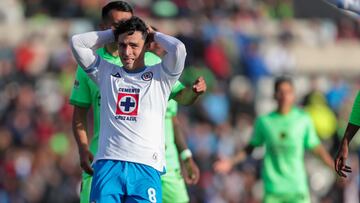 Lorenzo Faravelli of Cruz Azul during the 2nd round match between FC Juarez and Cruz Azul as part of the Liga BBVA MX, Torneo Clausura 2025 at Olimpico Benito Juarez Stadium on January 18, 2025 in Ciudad Juarez, Chihuahua, Mexico.