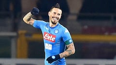 Turin (Italy), 16/12/2017.- Napoli&#039;s midfielder Marek Hamsik celebrates after scoring the 3-0 lead during the Italian Serie A soccer match between Torino FC and SSC Napoli at Olimpico Stadium in Turin, Italy, 16 December 2017. (Italia) EFE/EPA/ALESSANDRO DI MARCO