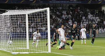 Gareth Bale scored the winning goal against Al Jazira and Real Madrid goes into the final of the Club World Cup.