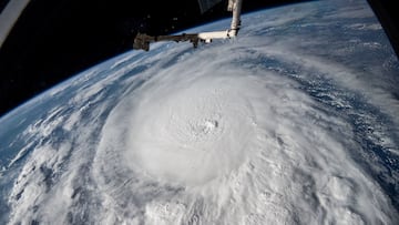 What a Category 6 hurricane would look like