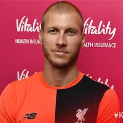 El Liverpool ficha al defensa estonio Ragnar Klavan