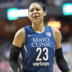 Liberan al preso al que apoyó la jugadora retirada Maya Moore