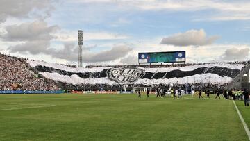 Locura Adebayor: 14.000 nuevos socios de Olimpia en 60 horas