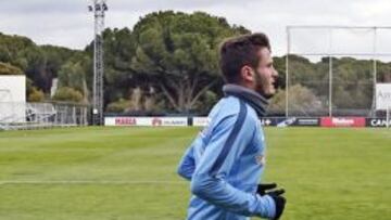 Saúl corrió por el Cerro.