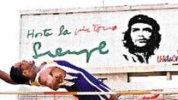 SOMBRAS. La carrera del legendario Soto, entre tinieblas.