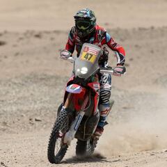 Benavides agarra el liderato y deja a Barreda a 9 minutos