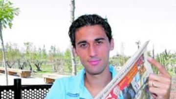 <b>CON AS. </b>Arbeloa pasó las horas previas a la concreción de su fichaje con AS en Zaragoza.